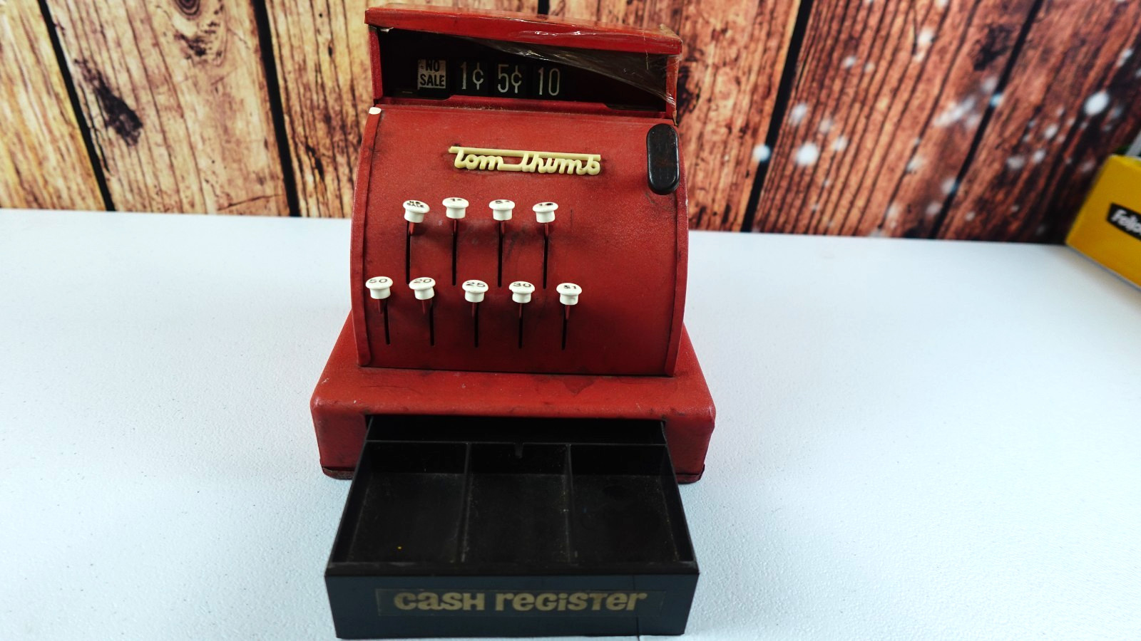 как выглядит Vintage 1950s Tom Thumb Toy Cash Register Western Stamping Co. Red Metal фото