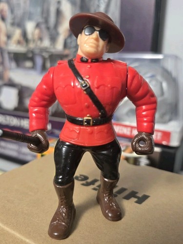 VTG 1993 WWF Hasbro THE MOUNTIE Action Figure Seri...