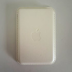 Apple MagSafe Wallet Card Holder — photo 1