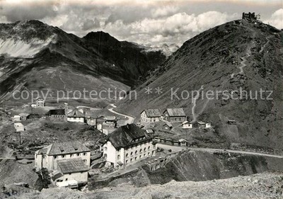 Passo dello Stelvio verso Piz Umbrail e Svizzera Stilfserjoch