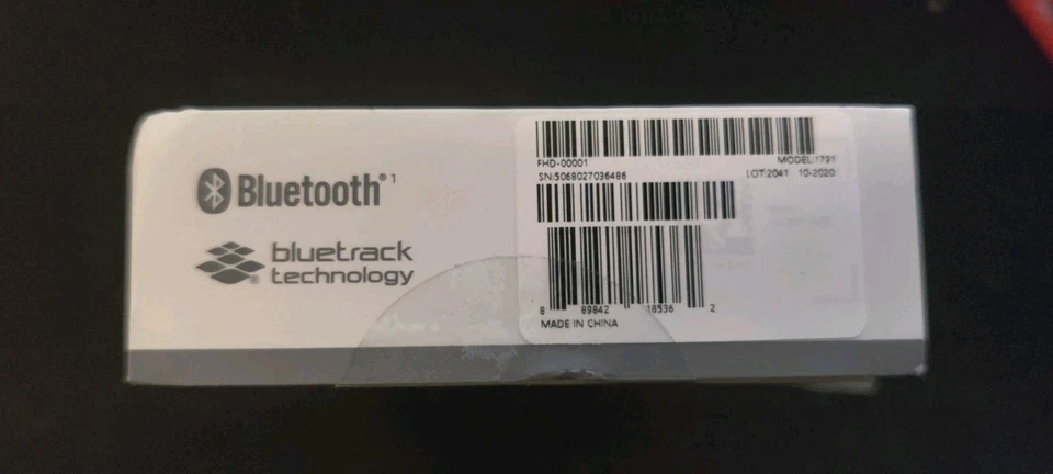 Microsoft Surface Arc Mouse - Model 1791 -  Bluetooth **NEW** - Image 3 of 3