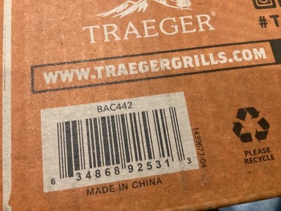 BAC442 Traeger Pellet Grill 30 Series Folding Shelf Ironwood 885 SHELF122025