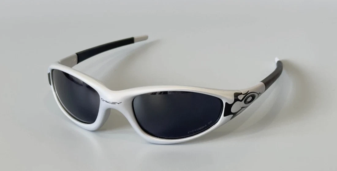 Preços baixos em Oakley Straight Jacket | eBay