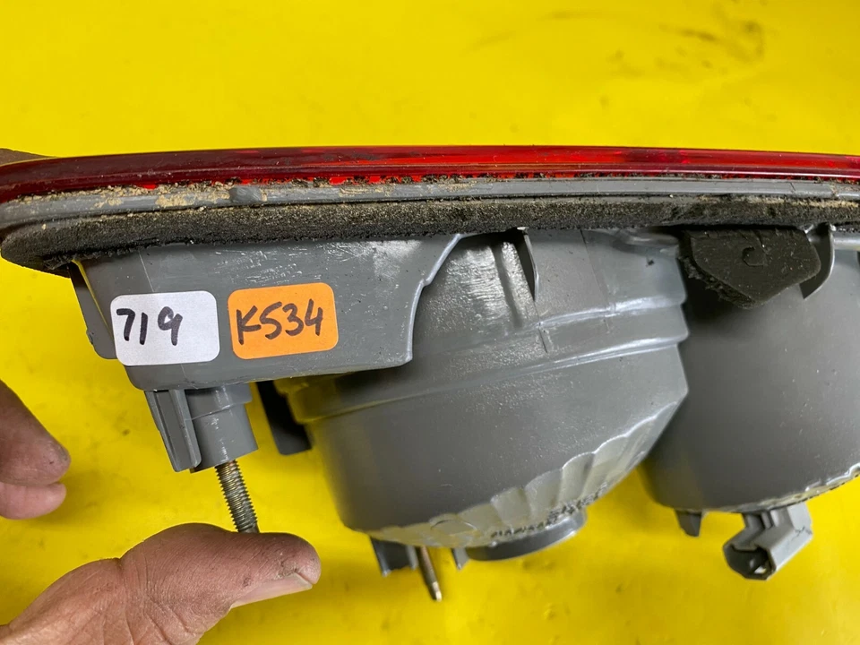 MAZDA 6 2003-2007 MALETERO TRASERO DERECHO MONTADO LUZ TRASERA OEM Foto 4 de 4