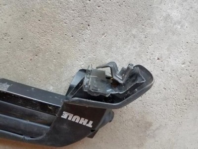 Thule Snowcat Integrated Ski/Snowboard Roof Rack