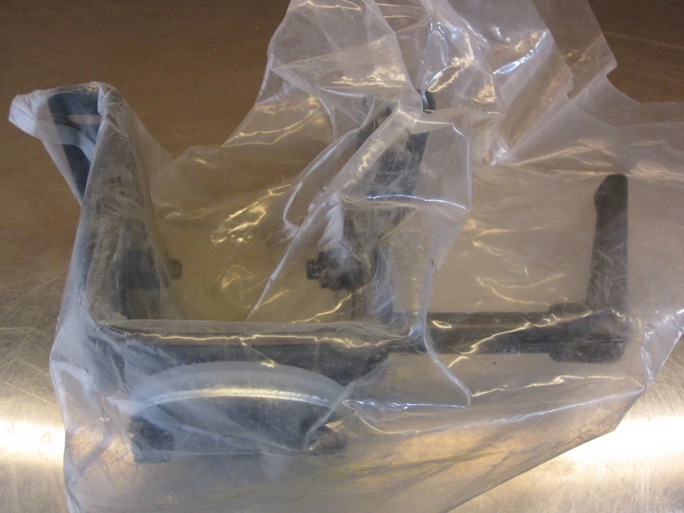 Gamber Johnson Universal Tilt-Swivel Motion Attachment - Quick Release - NEW - Image 4 of 4