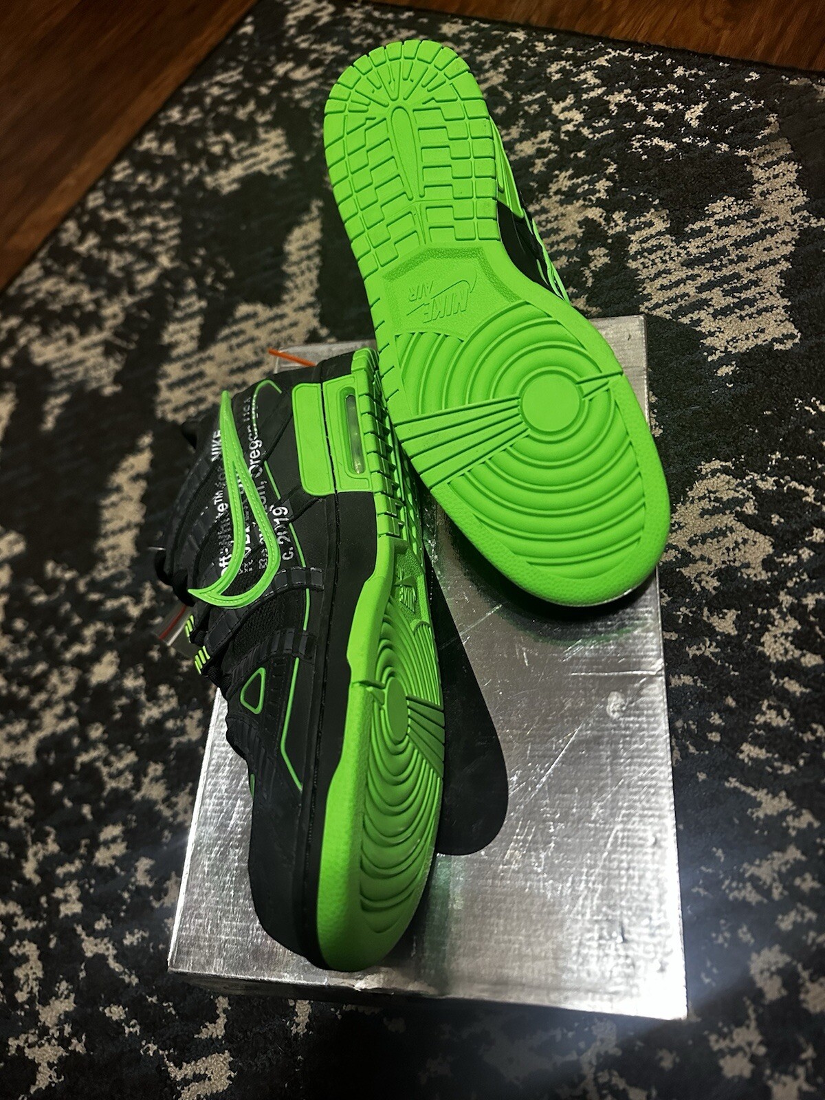 OFF WHITE X NIKE Taglia 11 5 Nike Air Rubber Dunk x Off White Low Green Strike