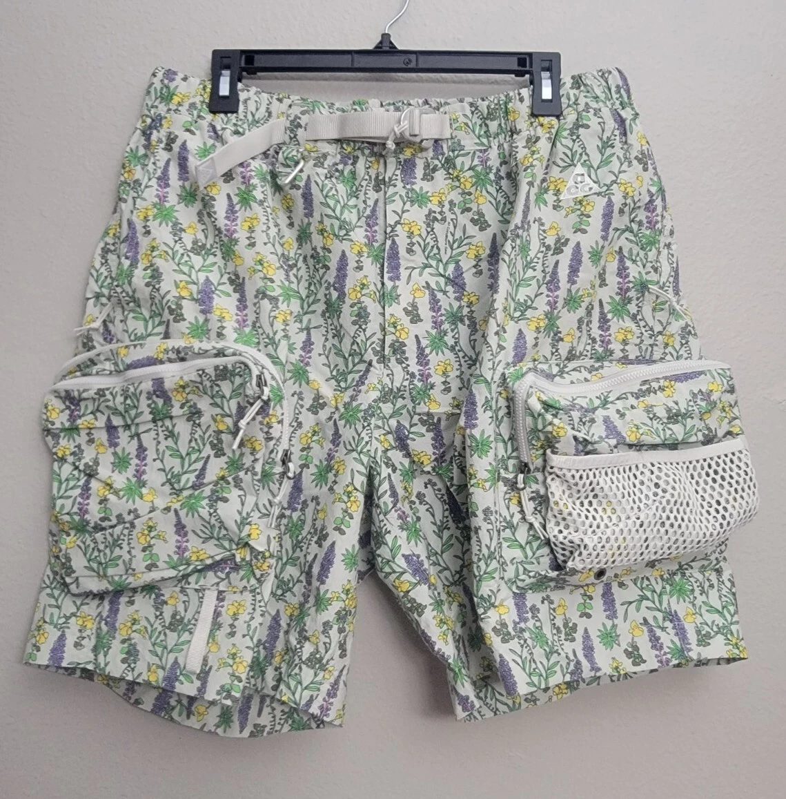 Nike floral hotsell shorts mens