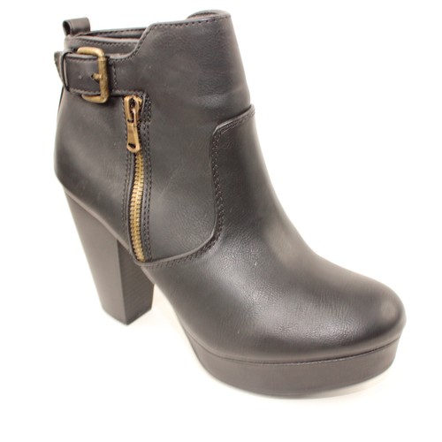 Material Girl Raelyn Women's Size 7.5 M Black Platform Block Heel Booties
