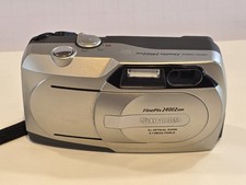 Vintage Early Fujifilm 2400 Zoom 2.1MP Digital Camera - Silver Untested