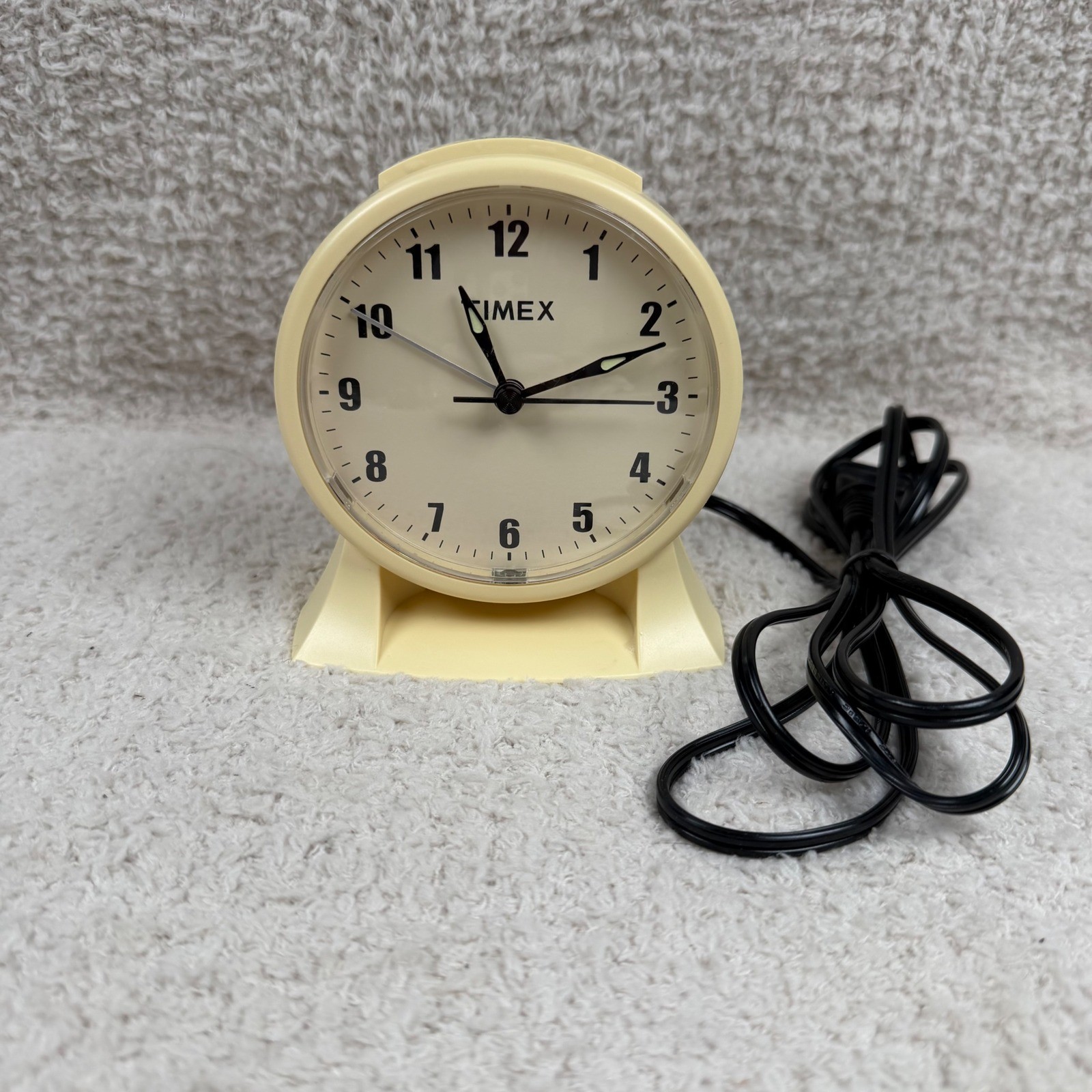 Cream Off White Analog Retro Works