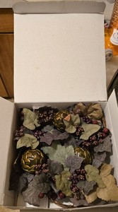 PartyLite autumnal grapevine wreath