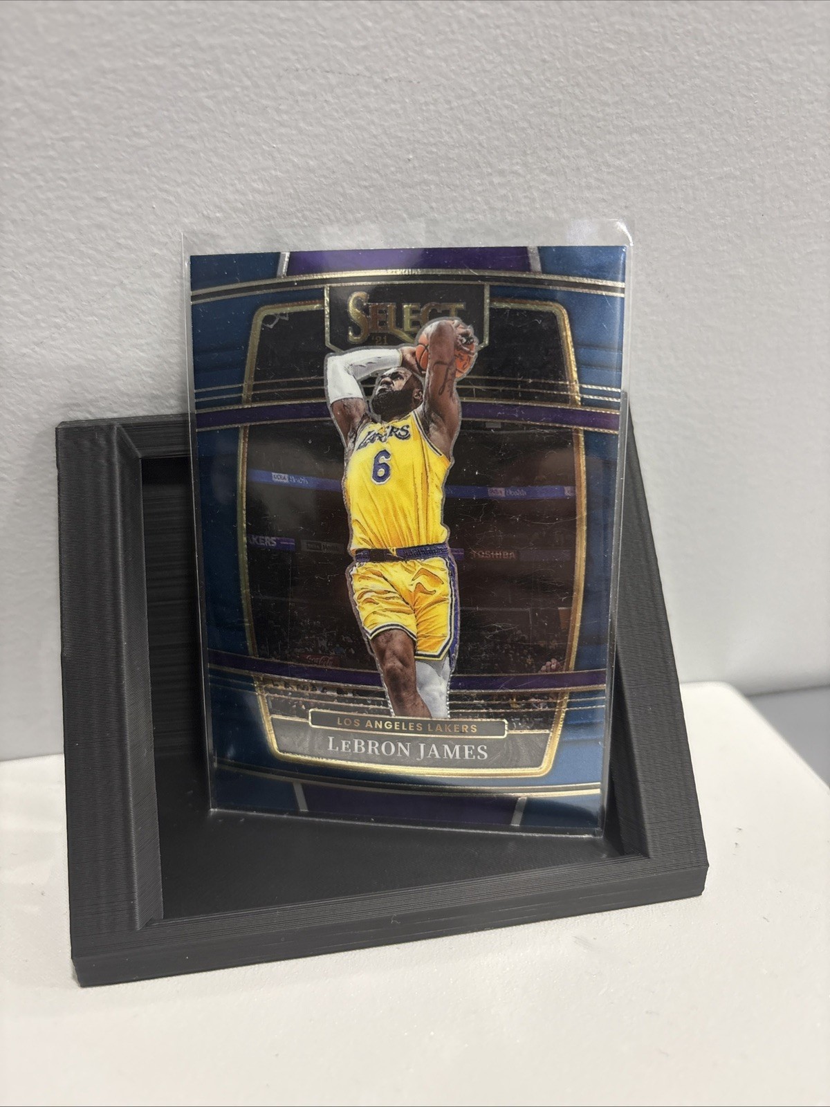 2021-22 Panini Select - Concourse Blue Prizm #100 LeBron James, LA Lakers