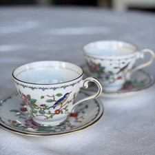 Good Aynsley Pembroke 2 legs cup saucer