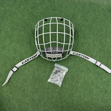 EASTON E500FM Silver Face Mask Only Size Medium New Open Box