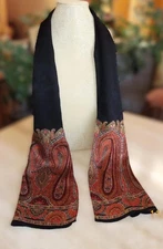 Echo oblong scarf; solid i& paisley; red black tan white; silk? 53 x 11; vintage