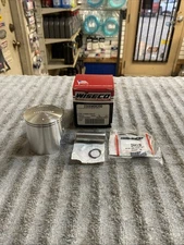 ‘79-‘06 Ski-doo Rotax 377 Engine Type Wiseco Std 62mm Bore Piston Kit 2308M06200