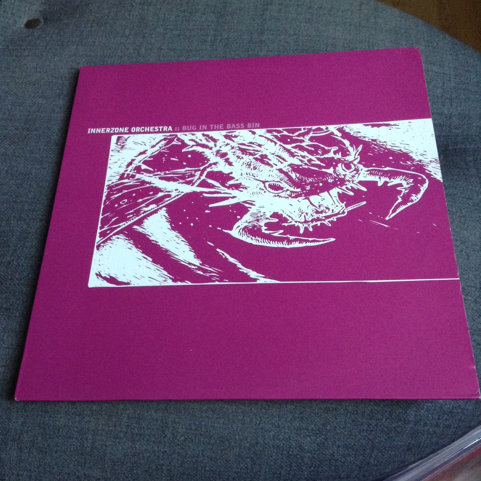 Innerzone Orchestra - Bug In The Bass Bin 12"" (Electronic/Techno/IDM/Jazz) 1996