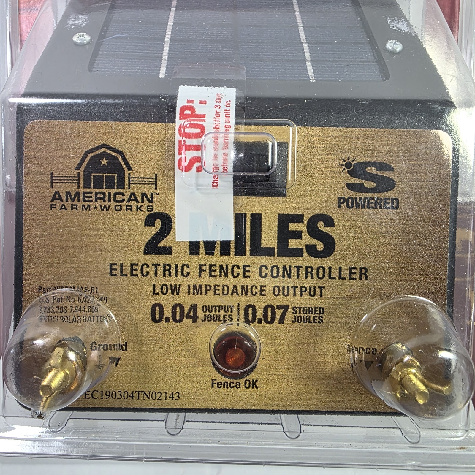 Solar American Farm Works Electric Fence Controller ~ 2 Mile Range - NEW