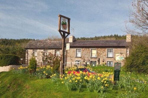 £99 For2 Nights B&amp;B Voucher VALID For 2 Years For 2 Guests SouthWales. Hotel B&amp;B