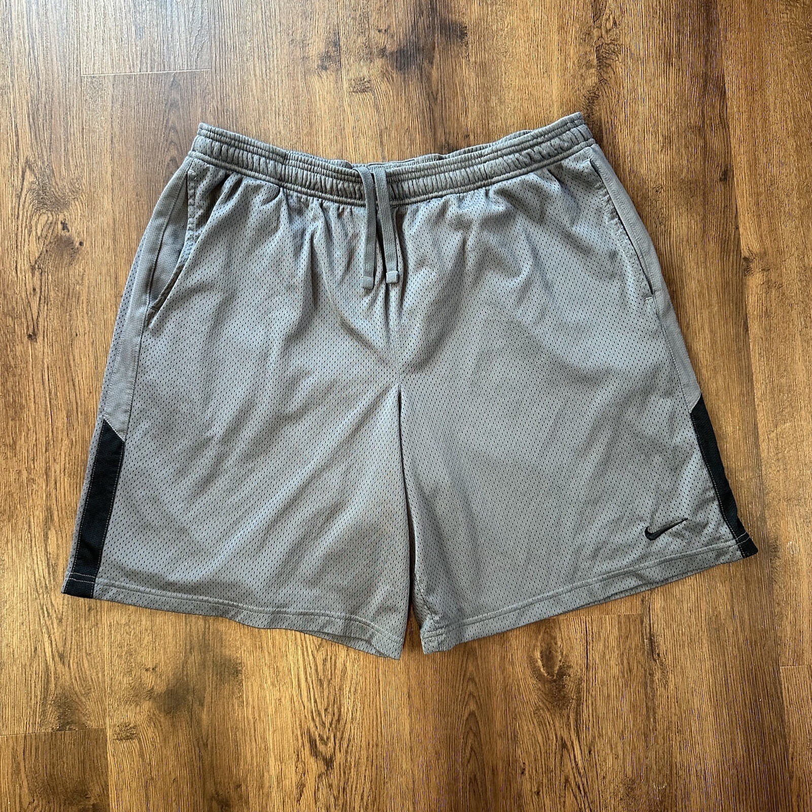 Vintage Y2K Nike Mens Shorts XXL Basketball Swoosh Lo… Gem