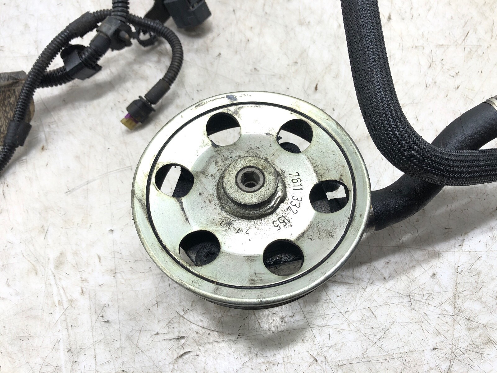 2014-2019 MASERATI GHIBLI 3.0L V6 AUXILIARY WATER PUMP OEM.