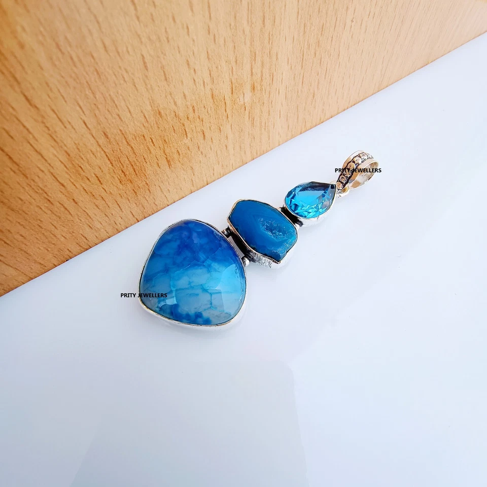 蓝色太阳能石英带蓝色黄玉镀银手工制作大号2.7英寸吊坠 — 第 2/4 张图片