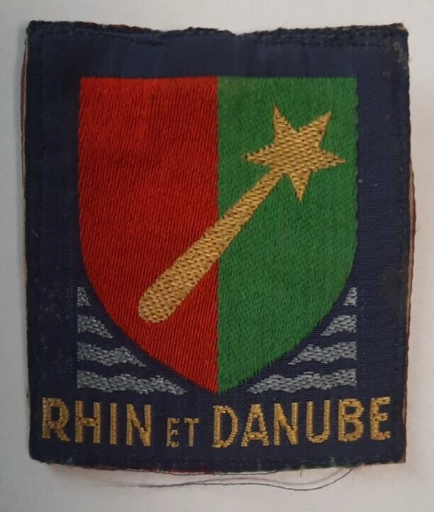 IN19443 - Insigne F.T.A. Rhin et Danube, 1° Armée, métal peint, trous