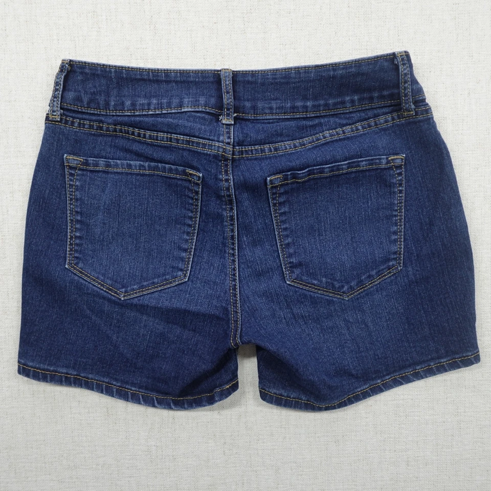 Pantalones de mezclilla APT 9 cortos azules para mujer talla 4 tiro bajo lavado oscuro 4 entrepiernas elásticos preppy Foto 3 de 4