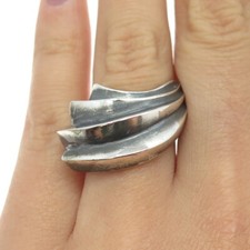 925 Sterling Silver Vintage Ribbed Ring Size 6.75