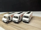 Matchbox 1/64 MB787 2009 Express Delivery Truck Lot of 3