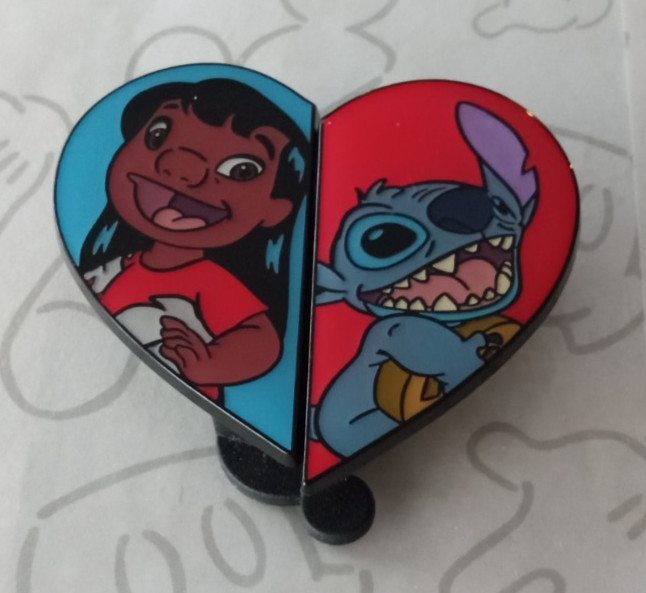Lilo and Stitch Bestie Heart Set Hot Topic 2025 Disney Pin 174045