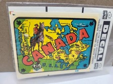 VINTAGE 1940's or 50's  CANADA  TRAVEL DECAL