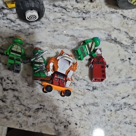 LEGO Teenage Mutant Ninja Turtles: The Shellraiser Street Chase (79104)