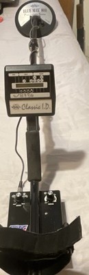 White's Classic I.D. Metal Detector w/ Blue Max 800 Coil, Disc Knob