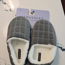AEROSOLES S 5-6 Women's Gray Quilted Faux Fur Lined Memory Foam Slippers