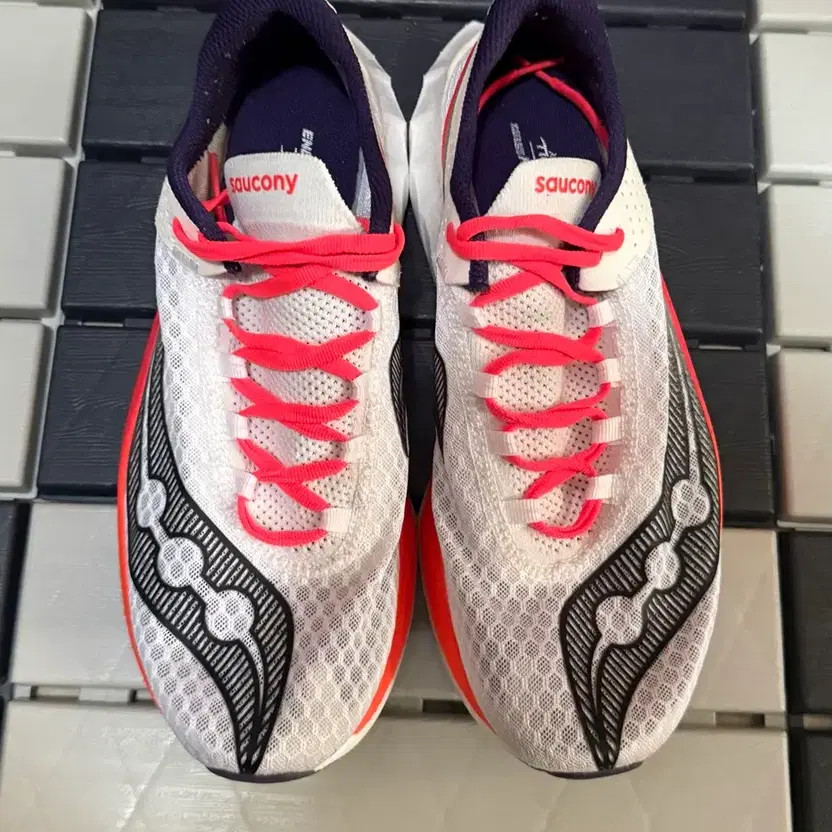 Saucony Endorphin Pro 4 Running Shoes - Size 270 thumbnail 3