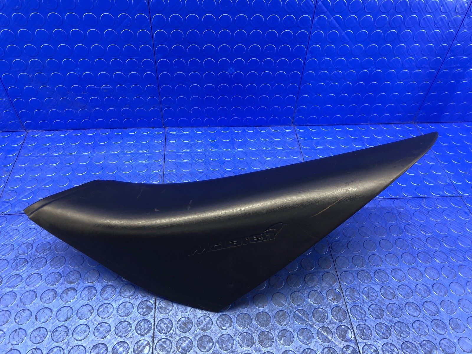 2016-2021 MCLAREN 570S FRONT RIGHT SIDE SILL PLATE TRIM PANEL COVER 13N0150CP