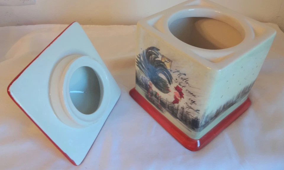 Bote de tarro de gallo de campo internacional certificado por Susan Wirget Foto 4 de 4