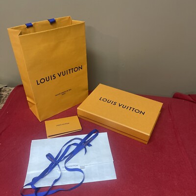 Louis Vuitton Paper Bag 14x10x4.5 Magnetic Flip Gift Box 12x8x2
