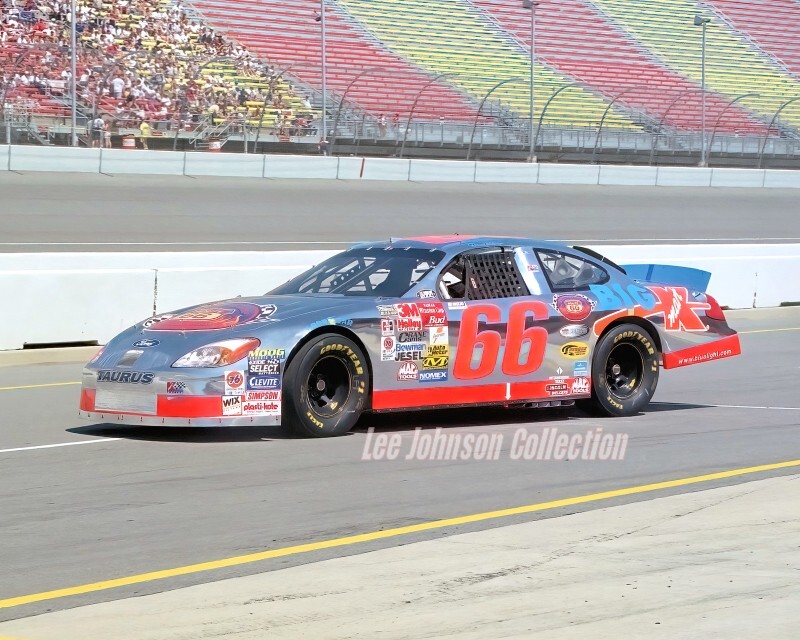 2000 Darrell Waltrip Chrome Car  4x6 print - Free Shipping