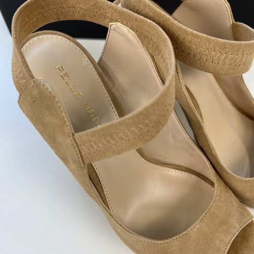 Sandalia de plataforma Pelle Moda PACEY Peep Toe gamuza con leche talla 6,5 nueva en caja $195 - Imagen 17 de 24
