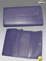 Authentic Lacoste Ladies Leather Purse Wallet Glam Twist 3 Pansy Purple Authentic Lacoste Ladies Leather Purse Wallet Glam Twist 3 Pansy Purple