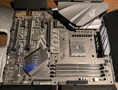 ASUS ROG Strix B450-F Gaming II Mainboard, AMD, AM4 Sockel ATX, M.2, top Zustand