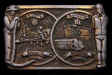 HK30113 GREAT 1970s  INTERNATIONAL HARVESTER  TRACTOR BUCKLE