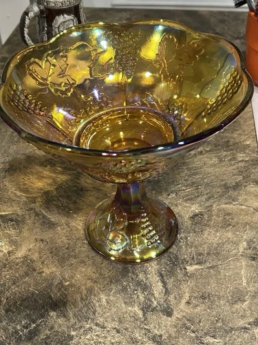 Vtg. Indiana Harvest Gold Carnival Glass Fruit Bowl Iridescent