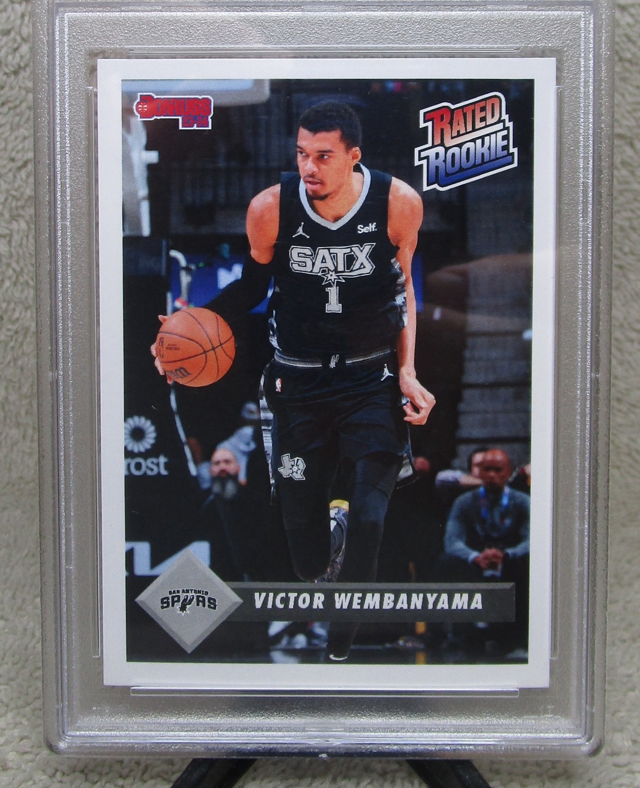 PSA 10 VICTOR WEMBANYAMA 2023 Panini Instant RETRO RATED ROOKIE CARD #1 LOW POP! view 3