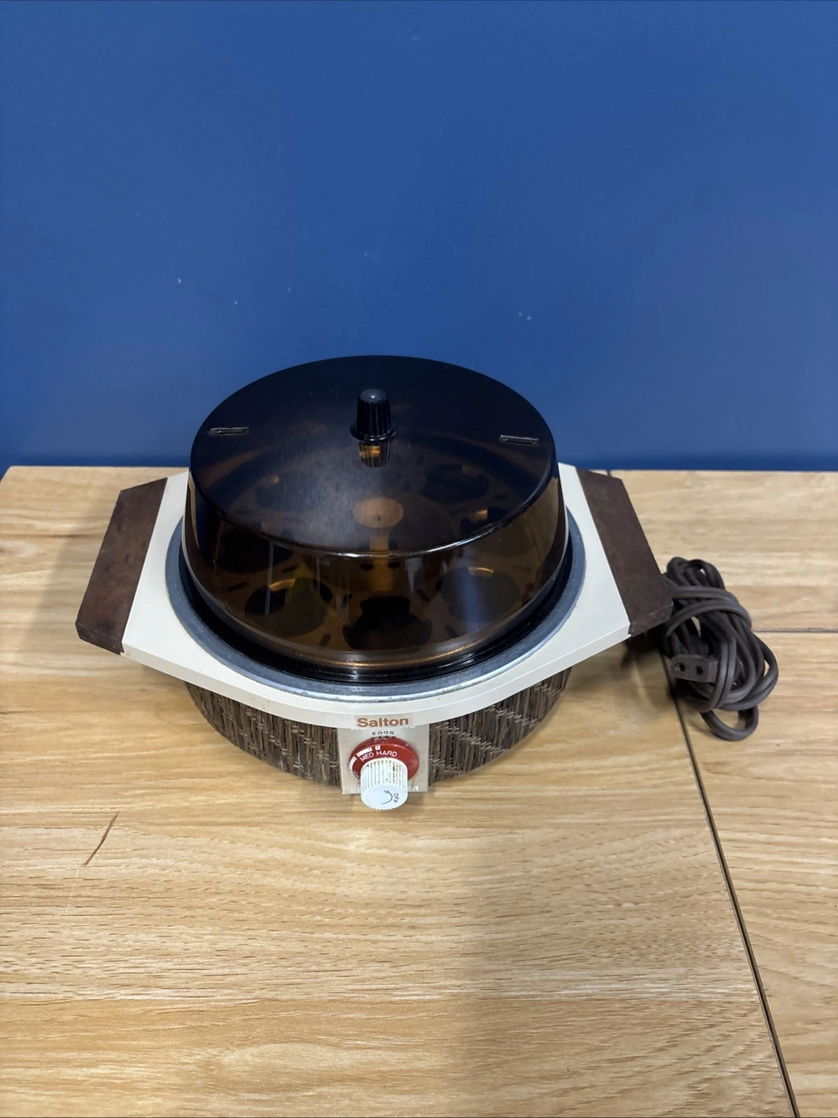 Vintage Salton Egg-O-Matic Egg Cooker Poacher Model ER-1 Hard Boiler Tested T10-