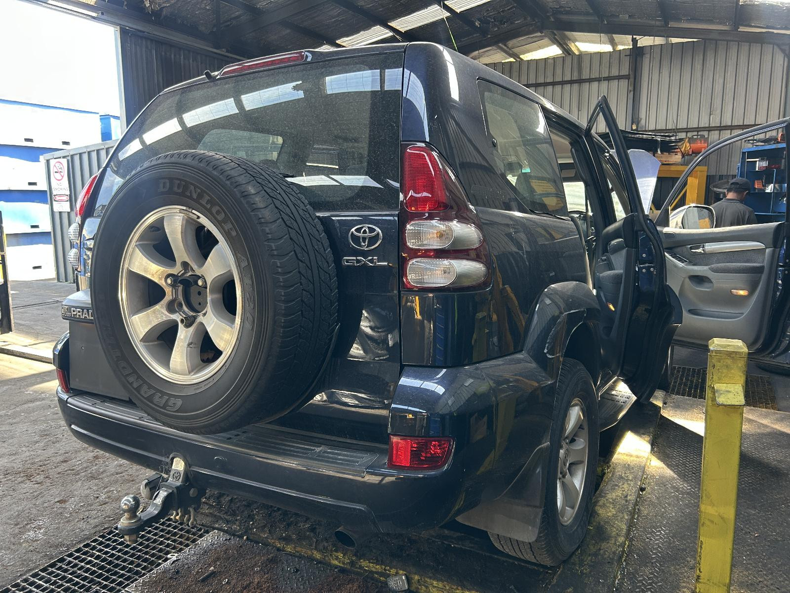 Toyota Prado Fuel Door GRJ120 02/2003-10/2009 - thumbnail 7