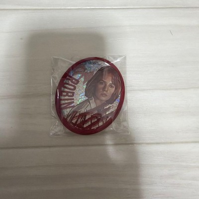Stranger Things Holographic Can Badge Robin